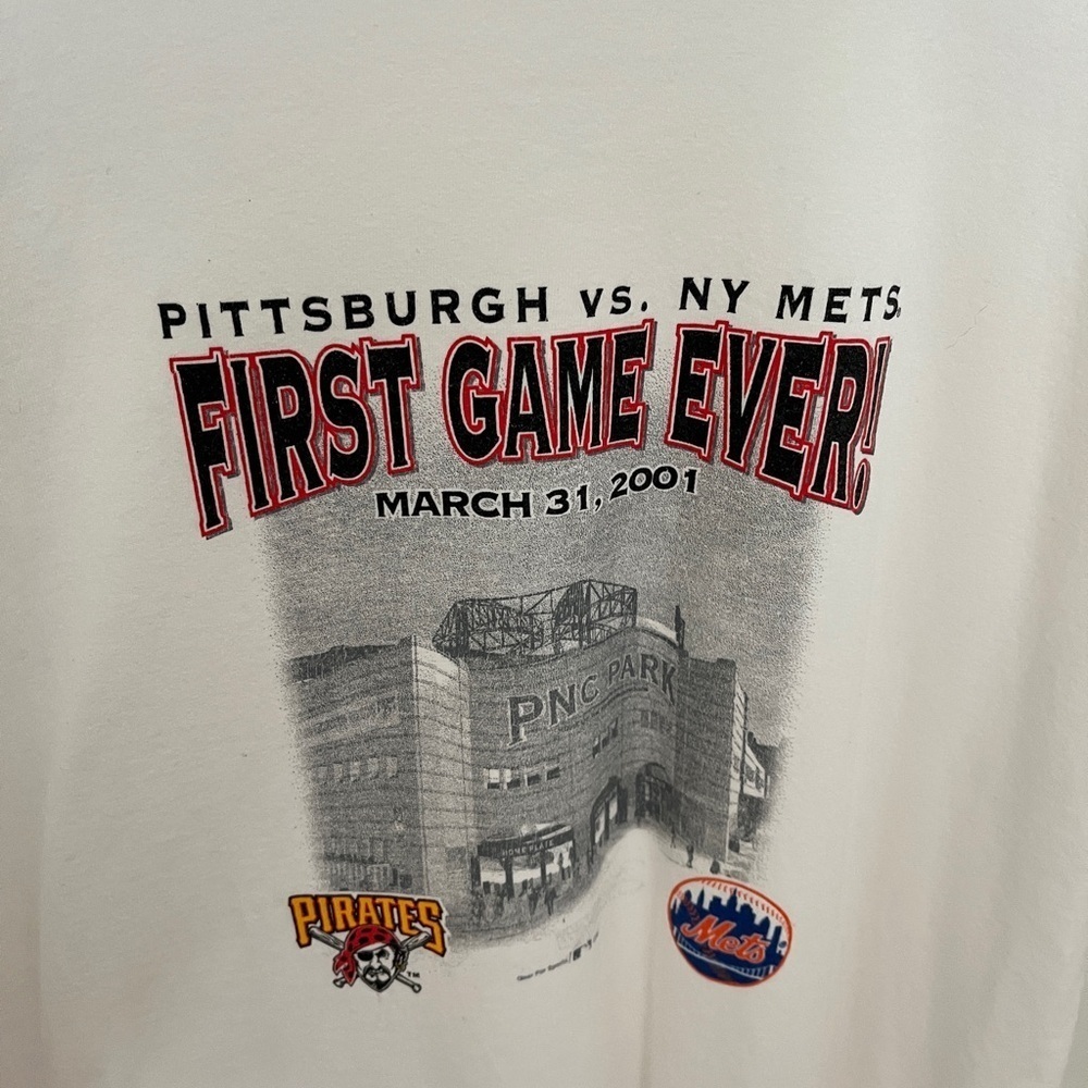 Vintage Pittsburgh Pirates vs. NY Mets White T-Shirt - First Game at PNC Park - Picture 2 of 5